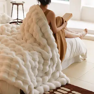 Индивидуальные стильные Роскошные теплые тисненые одеяла с рюшами из искусственного кроличьего меха