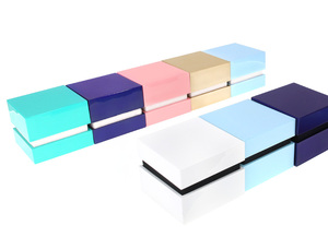 Caja de Joyería con Luz LED, Diseño Artesanal, Caja de Regalo para Joyería, Empaque al por Mayor, Estuche para Joyería - Product Image 6