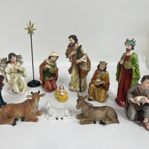 Listo para enviar Decoración al aire libre para 2025 Regalos del día de Navidad 8 pulgadas Juegos de Natividad de resina Estatuilla - Product Image 1