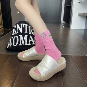 Nouvelles chaussettes décontractées extensibles pour hommes et femmes, mi-mollet, franges usées, chaussettes à blocs de couleurs, designs chics, chaussettes élégantes et confortables - Product Image 2