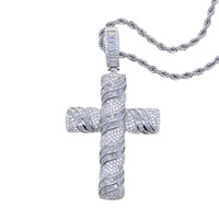 Vente en gros usine Nouveau Collier pendentif croix Hip Hop entièrement serti de zircone cubique en acier inoxydable plaqué argent, Fourniture en gros de bijoux