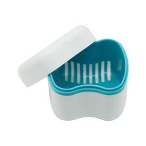 Caja de almacenamiento para dentaduras postizas, estuche de plástico colorido para aparatos de ortodoncia, superficie lisa para el cuidado de retenedores de brackets - Product Image 4