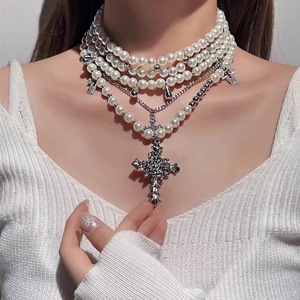 Collana a strati con croce vintage in argento e perle, collana gotica religiosa a più fili con perle finte, regalo per donna - Product Image 5