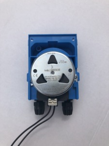 Pompe péristaltique MP3 fabriquée en Italie, à débit fixe contrôlé par minuterie, solution pour les industries du traitement de l'eau et l'entretien des piscines - Product Image 4