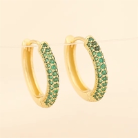 Boucles d'oreilles créoles épaisses et volumineuses en zircon plaqué or 18 carats, résistantes à l'eau, non ternissantes, vente en gros, boucles d'oreilles tendance pour femmes