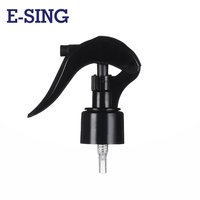 Pulvérisateur à gâchette personnalisé en PP noir 24mm 28mm pour bouteille, pulvérisateur manuel en plastique 24/410 28/410