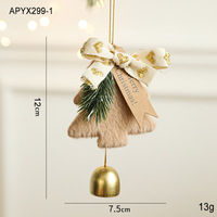 Pendentif d'arbre de Noël en tissu en peluche avec cloche en métal ornement mural suspendu pour la maison objets décoratifs atmosphère de Noël