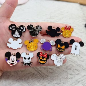 Lancement de nouveaux produits, souvenirs, épingles en métal mignonnes, épingles en émail dur d'anime, épingles personnalisées avec logo, badge de revers - Product Image 1