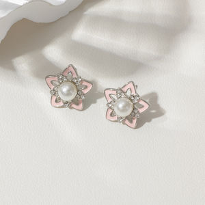 Dulce elegante aleación chapado en oro estrella Stud pendientes Rosa esmalte <span class=keywords><strong>perla</strong></span> diamantes <span class=keywords><strong>de</strong></span> imitación diario Casual pendientes para mujeres jóvenes - Product Image 3