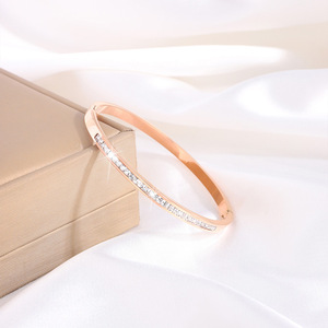 Alla moda in acciaio inox 18K placcato oro Zirconia braccialetti signore bracciali gioielli impermeabili - Product Image 3