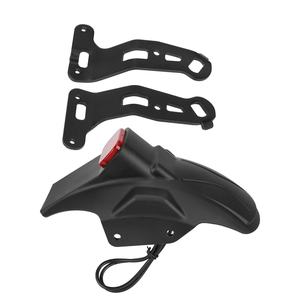 Kit de Guardabarros Trasero Kukirin G2 Master con Luz Trasera y Soportes para Scooter Eléctrico, Guardabarros con Luz Trasera y Piezas de Soporte - Product Image 2
