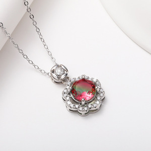 Collana con Ciondolo a Fiore in Argento 925 Placcato Rodio, Cristallo con Taglio Brillante Rotondo, Montatura a Griffe, per Uso Quotidiano Femminile - Product Image 1