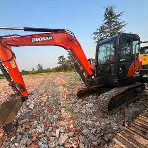 Excavatrice utilisée d'excavatrice de DOOSAN DX60 mini excavatrice de la bonne condition 6TON à vendre - Product Image 1