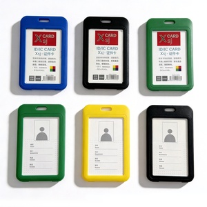 Porte-cartes d'identité en plastique rigide étanche à double face, étui de protection vertical suspendu – Prix de gros - Product Image 1