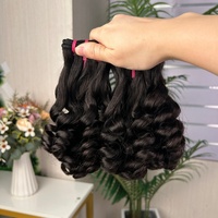 Extensiones de Cabello Rizado Fumi Flower Curl, Calidad Super Double Drawn, 100% Cabello Humano Virgen, Color Negro Natural