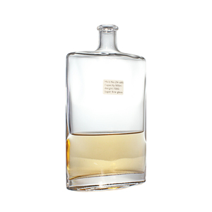 Bouteille en verre givrée de haute qualité, personnalisée, en gros, pour <span class=keywords><strong>whisky</strong></span>, liqueur, brandy, bière, avec bouchon, 500 ml, 750 ml, en promotion - Product Image 2