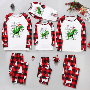 Pijamas de Natal Personalizados em Branco e Xadrez Vermelho, Conjunto de Pijamas de Natal para Família - Product Image 5