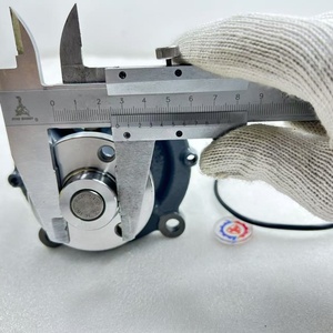 Engine Spare Part 0450-0930 Water <b>Pump</b> for Engine D6E - Product Image 2