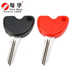 Llave en blanco de hoja de motocicleta de silicona de Color personalizado para Vespa Piaggio 3VTE Fly 125 250 300 GTV VESPA LXV150 GTS250 GTS300 - Product Image 5