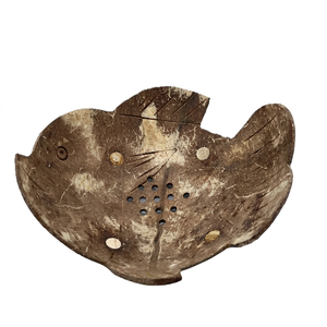 Support de Savon en Coque de Noix de Coco Naturelle en Gros avec Logo Gravé au Laser, Étanche, Fabriqué au Vietnam pour la Salle de Bain - Product Image 1