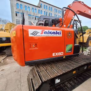 HITACHI เครื่องขุดดิน EX60ใช้แล้วเครื่องจักรนำเข้าจากญี่ปุ่นรถขุดตีนตะขาบ EX60 - Product Image 4