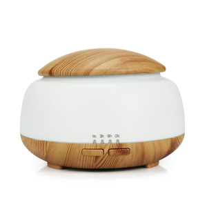 Difusor de Aroma Simple con Acabado de Madera, Mini Humidificador Ultrasónico de 300 ml con Luz LED y Función de Temporizador para Uso Doméstico - Product Image 2