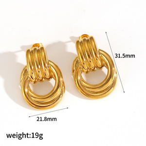 ต่างหูห่วงทรงเรขาคณิต สแตนเลสสตีล ชุบทอง 18K ไทเทเนียมสตีล เหมาะสำหรับใส่ทุกวัน เครื่องประดับแฟชั่น - Product Image 3