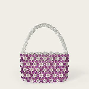 Sac à bandoulière carré en acrylique personnalisé, de qualité supérieure, avec fermeture éclair, motif pierre vintage, idéal pour les vacances, la plage, la vie quotidienne et les voyages - Product Image 1