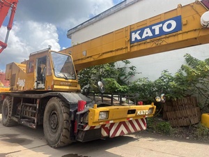 Grue mobile d'occasion Kato 50 tonnes, équipement de construction lourd, moteur Nissan haute performance, jaune, hauteur de levage maximale 25m - Product Image 4