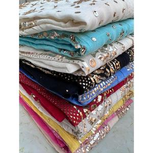 Tunique Kurta en soie pure et douce faite à la main au genou brodé rose Chikankari motif solide Dupatta hiver - Product Image 2