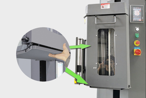 Machine d'emballage de palettes sur plateau tournant de type E standard - Product Image 1