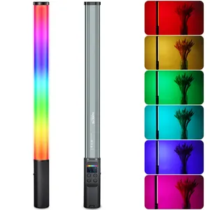 BSCI مصنع Vloglite W150RGB-II في الهواء الطلق تصوير الفيديو البطارية بالطاقة سطوع 2500K-9000K LED التصوير ملء ضوء عصا