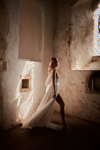 الفرنسية العميق الخامس-فتح الشريط الصدر زائدة الساتان ضوء فستان الزفاف ، Socialite مثير عارية الظهر حزب مساء اللباس - Product Image 2