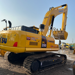 Excavatrice d'occasion Komatsu PC350 japonaise disponible à la vente à un prix compétitif - Product Image 1