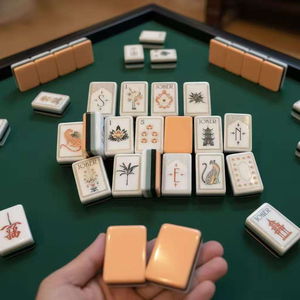 In Stock Wholesale Travel Engraved Acrylic Luxury 160 <b>Set</b> New America <b>Mahjong</b> Tiles - Product Image 2