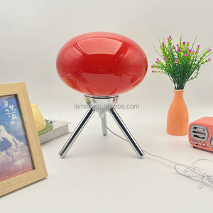 Lámpara de Mesa con Forma de Manzana Inspirada en Instagram, Diseño Creativo Nórdico Vintage para Dormitorio, Mesita de Noche, Estudio, Decoración del Hogar, Iluminación Moderna - Product Image 3