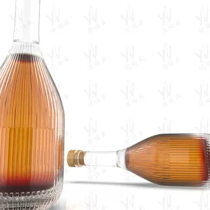 Großhandel runde Glasflasche 500 ml 700 ml Wodka Whiskey Spirituosen Likör Wein Flasche