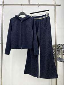 2026设计师奢侈品牌女装休闲针织服装时尚精品短裤套装实心图案长款上衣秋季 - Product Image 4