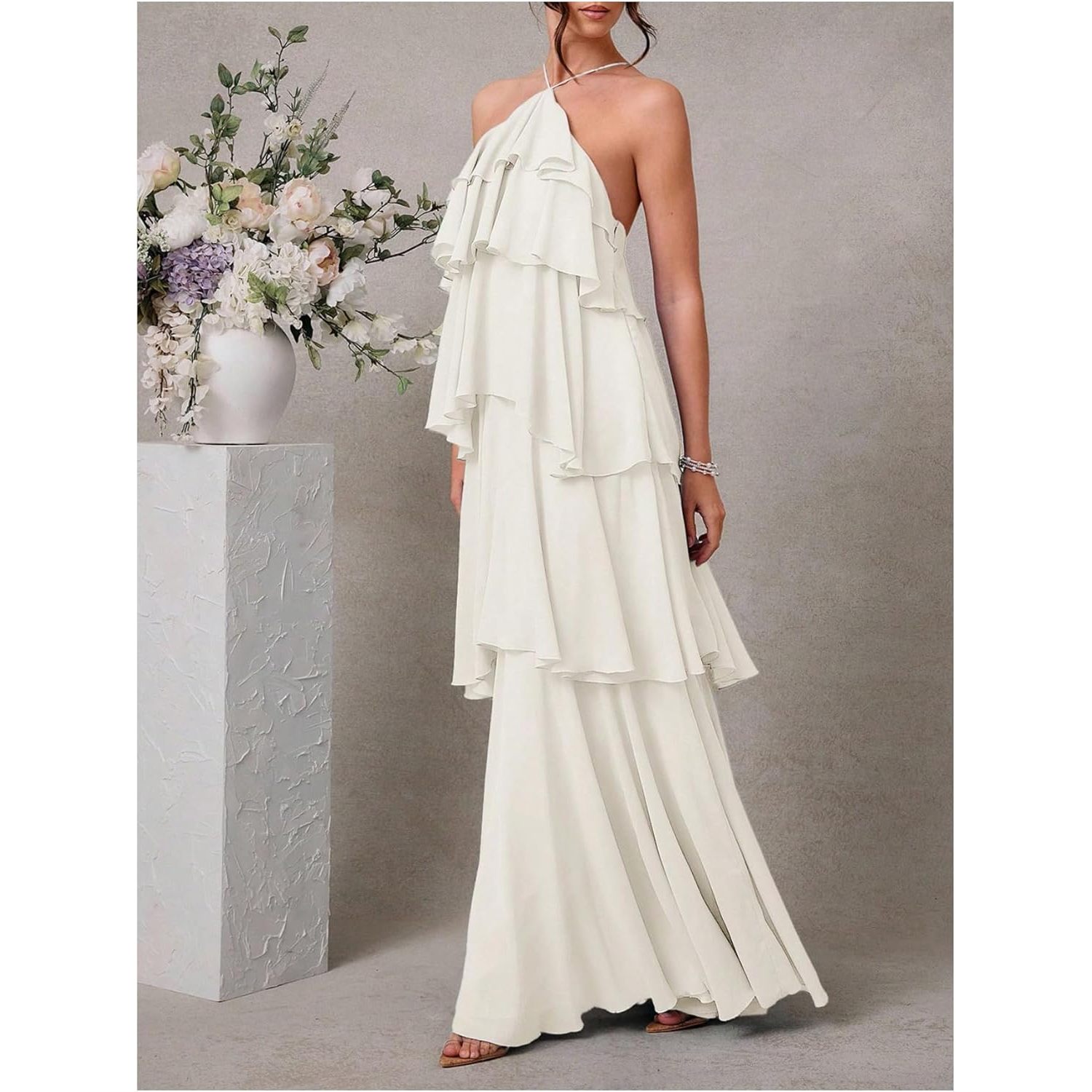 Wholesale chiffon wedding guest dress paghetti trap undress backless maxi dress ruffled bridesmaid dress paghetti trap bridesmaid dress Custom women's
