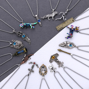 Meilleure vente accessoire de danse hip-hop unisexe groupe de rock britannique Judas Priest inspiré lien pendentif collier à lame à la mode - Product Image 5