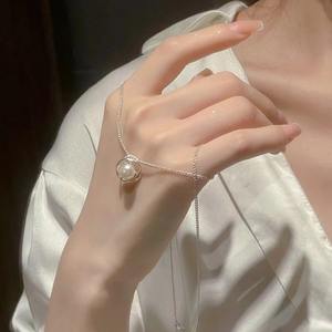 Collier pendentif flocon de neige en jade blanc pur argent S925, collier de luxe fin avec un design de niche léger - Product Image 3