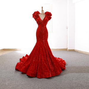 Robes de soirée rouges élégantes pour dames V-Ne Mermaid Lace-Up Style avec Long Train Luxury & Modest Ethnic Fabric Clothing - Product Image 1