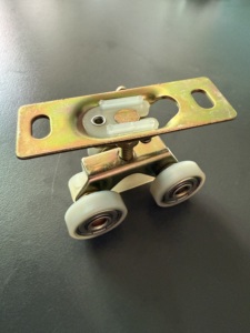 Poulie de porte et de fenêtre <span class=keywords><strong>Futu</strong></span> Silent PA66+Fer - Résistante à la rouille, roulement fluide, épaisseur 1,8 mm, garantie 1 an - Product Image 3