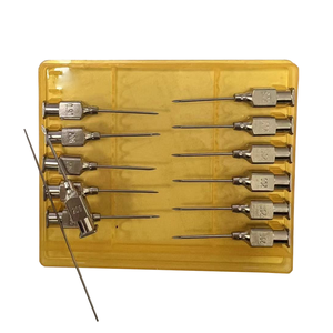 Aiguilles complètes de <span class=keywords><strong>seringue</strong></span> d'acier inoxydable des instruments vétérinaires essentiels 18G 17G 16G 20G pour l'usage professionnel - Product Image 6