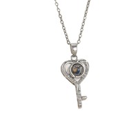 Collier de projection transfrontalier « Je t'aime » en 100 langues, pendentif cœur creux en forme de clé, élégant et tendance pour femme, en cuivre bambou