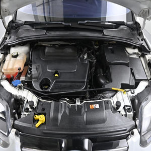 Ford Focus 2.0 TDCi Diesel Berline Automatique d'Occasion Bien Entretenue, Intérieur Cuir, Idéale pour les Trajets Quotidiens, Coffre Spacieux, Moteur Économe en Carburant - Product Image 3