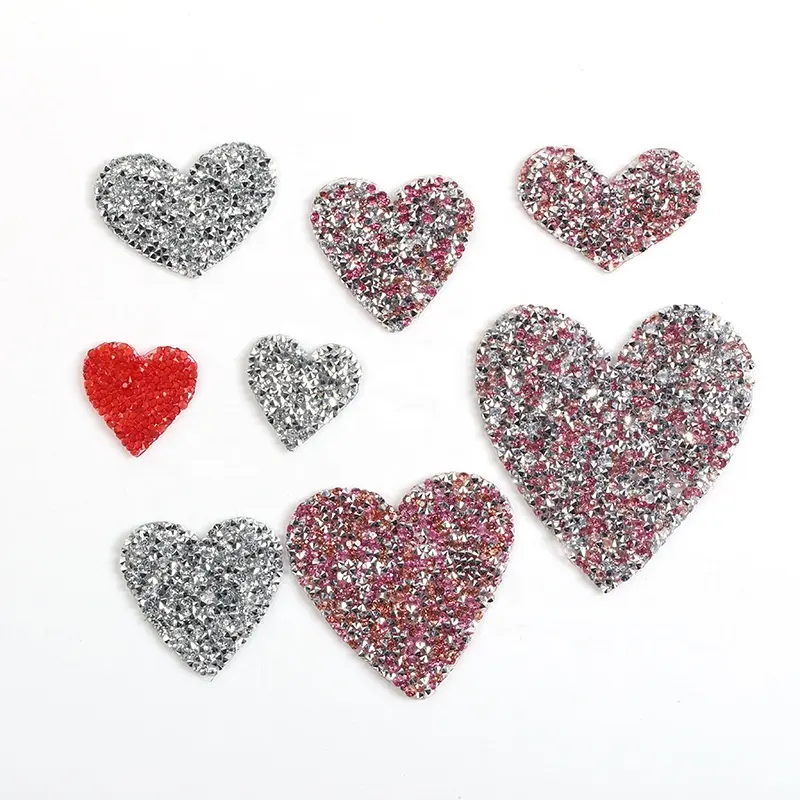 हृदय डिजाइन गैंडा हृदय मोटिफ लोहे पर हृदय मोटिफ लोहे के आकार के पैच स्टिकर गर्म-फिक्स