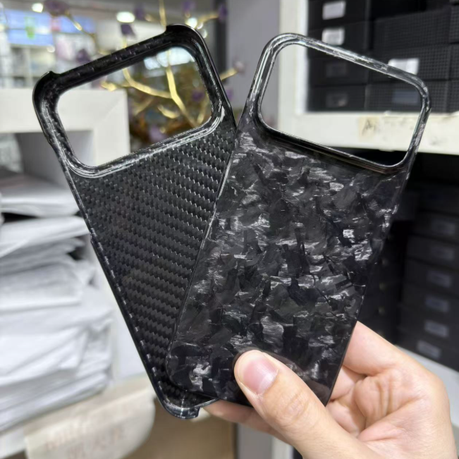 Black forged carbon fiber shiny(big hole)
