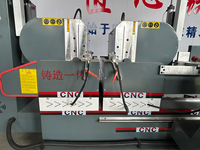 Sierra de corte de UPVC para ventanas de vinilo, máquina de corte CNC de bajo costo para perfiles de plástico, máquina automática de PVC, sierra de doble cabezal