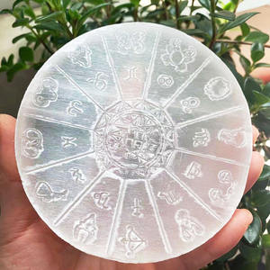 Disque <span class=keywords><strong>de</strong></span> sé<span class=keywords><strong>l</strong></span>énite blanc sculpté à la main, roue du zodiaque, <span class=keywords><strong>horoscope</strong></span>, cristal <span class=keywords><strong>de</strong></span> purification, grille <span class=keywords><strong>de</strong></span> guérison, pierres <span class=keywords><strong>de</strong></span> cristal, image <span class=keywords><strong>de</strong></span> cristal - Product Image 5